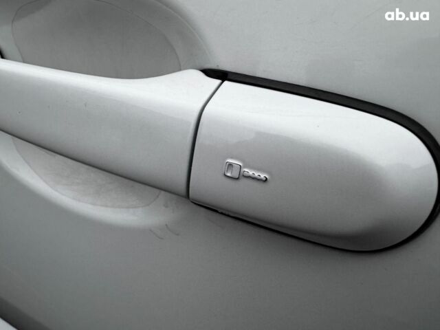 Білий Ягуар ХФ, об'ємом двигуна 2 л та пробігом 214 тис. км за 15990 $, фото 26 на Automoto.ua