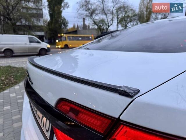 Белый Ягуар ХФ, объемом двигателя 2.18 л и пробегом 380 тыс. км за 10900 $, фото 64 на Automoto.ua