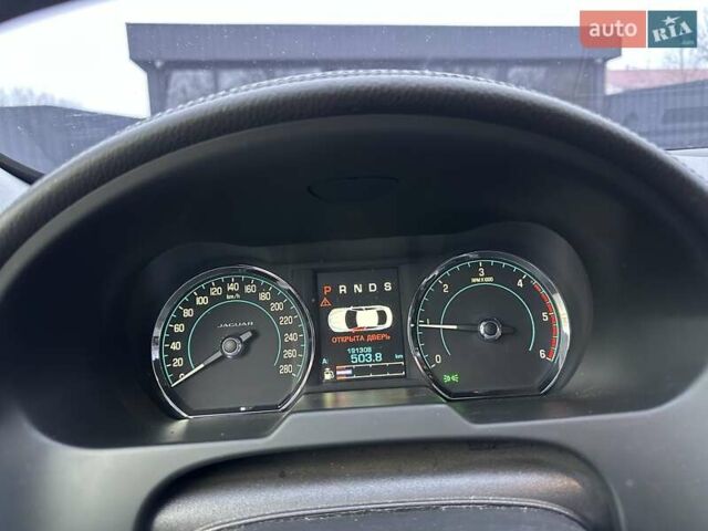 Белый Ягуар ХФ, объемом двигателя 2.18 л и пробегом 191 тыс. км за 11999 $, фото 29 на Automoto.ua