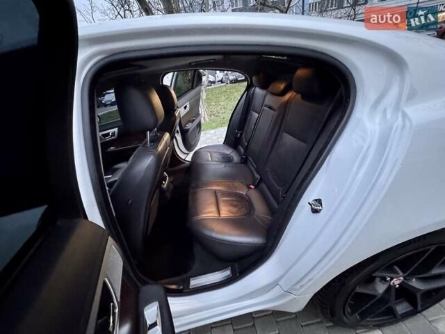 Белый Ягуар ХФ, объемом двигателя 2.18 л и пробегом 380 тыс. км за 10900 $, фото 61 на Automoto.ua