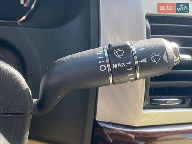 Білий Ягуар ХФ, об'ємом двигуна 3 л та пробігом 150 тис. км за 14690 $, фото 21 на Automoto.ua