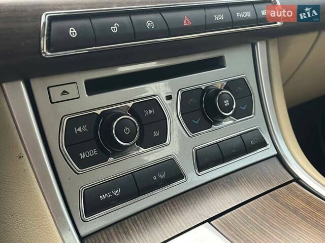 Белый Ягуар ХФ, объемом двигателя 3 л и пробегом 140 тыс. км за 14490 $, фото 20 на Automoto.ua