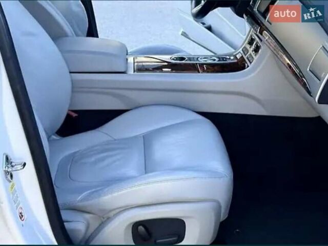 Білий Ягуар ХФ, об'ємом двигуна 2 л та пробігом 212 тис. км за 9300 $, фото 2 на Automoto.ua