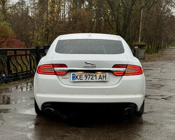 Ягуар ХФ 2015 в Харькове на Automoto.ua Белый Ягуар ХФ, объемом двигателя 2 л и пробегом 197 тыс. км за 14999 $, фото 5 на Automoto.ua