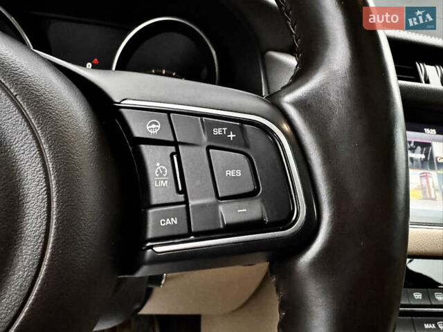 Білий Ягуар ХФ, об'ємом двигуна 3 л та пробігом 164 тис. км за 17500 $, фото 37 на Automoto.ua