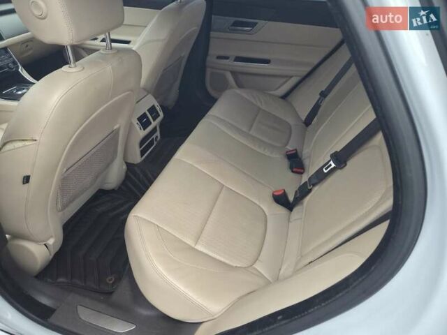 Белый Ягуар ХФ, объемом двигателя 2 л и пробегом 222 тыс. км за 7800 $, фото 20 на Automoto.ua