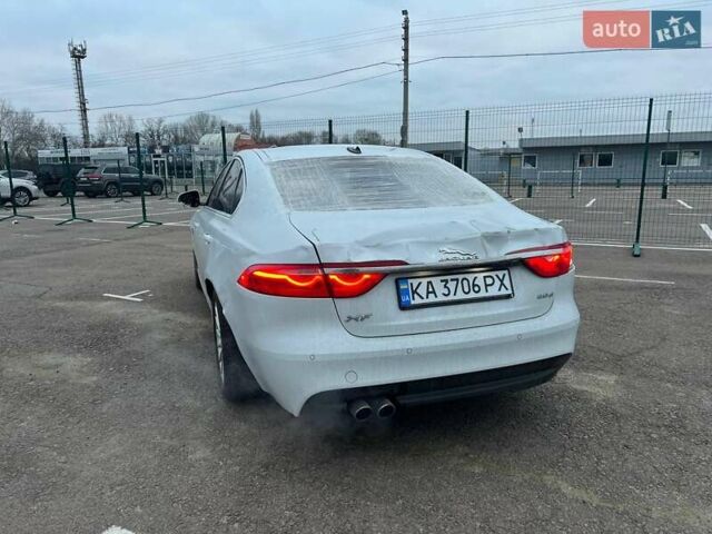 Білий Ягуар ХФ, об'ємом двигуна 2 л та пробігом 222 тис. км за 7800 $, фото 18 на Automoto.ua