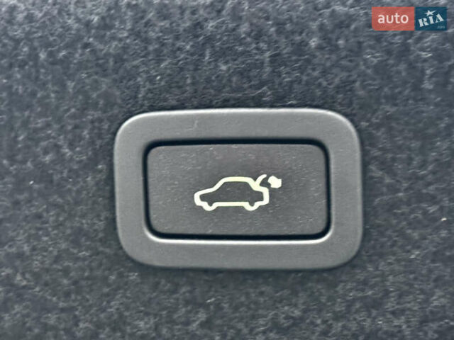 Білий Ягуар ХФ, об'ємом двигуна 3 л та пробігом 164 тис. км за 17500 $, фото 18 на Automoto.ua