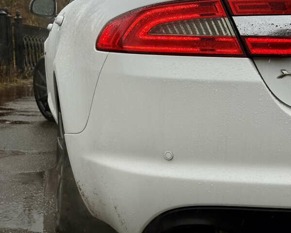 Ягуар ХФ 2015 в Харькове на Automoto.ua Белый Ягуар ХФ, объемом двигателя 2 л и пробегом 197 тыс. км за 14999 $, фото 7 на Automoto.ua