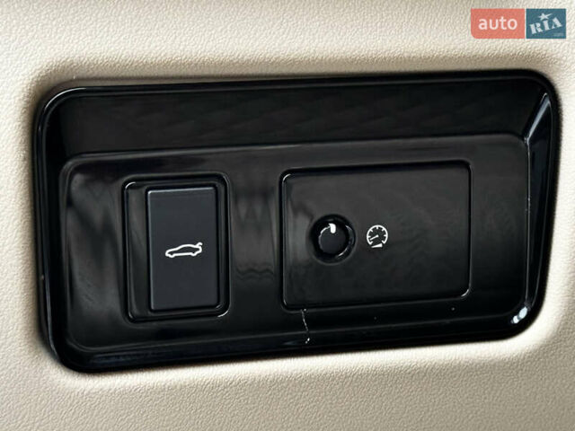 Білий Ягуар ХФ, об'ємом двигуна 3 л та пробігом 164 тис. км за 17500 $, фото 24 на Automoto.ua