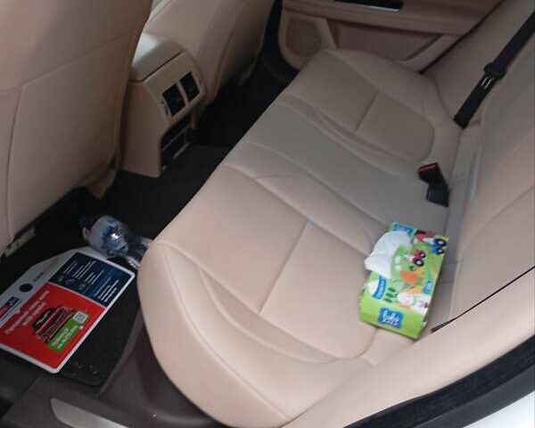 Білий Ягуар ХФ, об'ємом двигуна 2 л та пробігом 30 тис. км за 20000 $, фото 18 на Automoto.ua