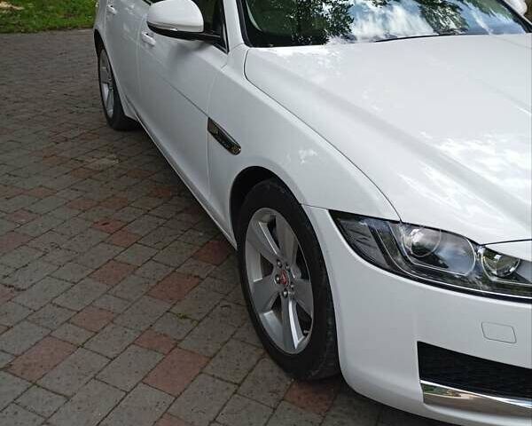 Білий Ягуар ХФ, об'ємом двигуна 2 л та пробігом 30 тис. км за 20000 $, фото 12 на Automoto.ua