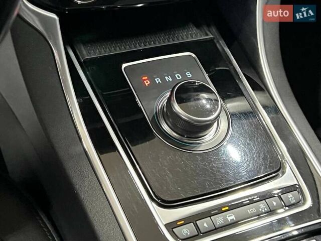 Білий Ягуар ХФ, об'ємом двигуна 2 л та пробігом 62 тис. км за 15500 $, фото 13 на Automoto.ua