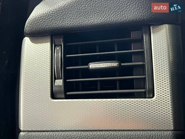 Білий Ягуар ХФ, об'ємом двигуна 2 л та пробігом 62 тис. км за 15500 $, фото 31 на Automoto.ua