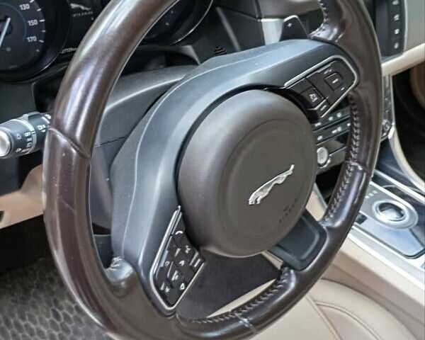 Білий Ягуар ХФ, об'ємом двигуна 2 л та пробігом 30 тис. км за 20000 $, фото 14 на Automoto.ua