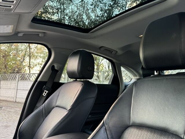 Ягуар ХФ 2016 в Ивано-Франковске на Automoto.ua Белый Ягуар ХФ, объемом двигателя 3 л и пробегом 72 тыс. км за 13300 $, фото 6 на Automoto.ua