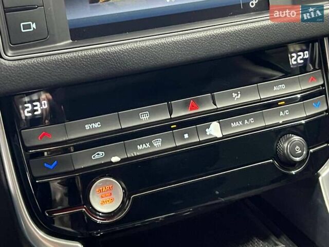 Білий Ягуар ХФ, об'ємом двигуна 2 л та пробігом 62 тис. км за 15500 $, фото 21 на Automoto.ua