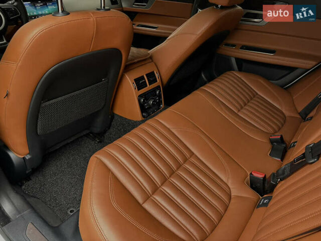 Белый Ягуар ХФ, объемом двигателя 2.99 л и пробегом 99 тыс. км за 28800 $, фото 18 на Automoto.ua