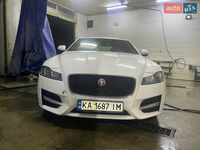 Белый Ягуар ХФ, объемом двигателя 2 л и пробегом 105 тыс. км за 18000 $, фото 8 на Automoto.ua