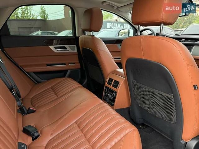 Білий Ягуар ХФ, об'ємом двигуна 2 л та пробігом 110 тис. км за 18500 $, фото 18 на Automoto.ua