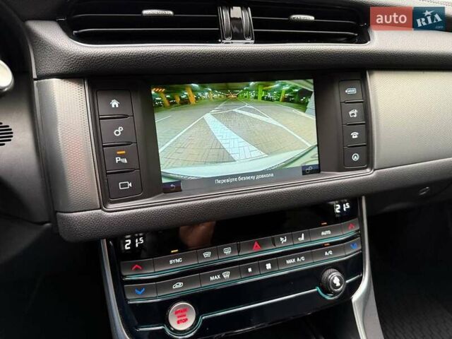 Белый Ягуар ХФ, объемом двигателя 2 л и пробегом 142 тыс. км за 17490 $, фото 22 на Automoto.ua