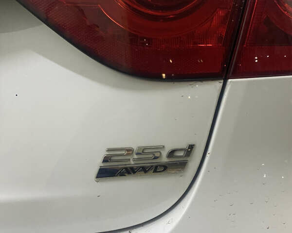 Белый Ягуар ХФ, объемом двигателя 2 л и пробегом 105 тыс. км за 18000 $, фото 4 на Automoto.ua