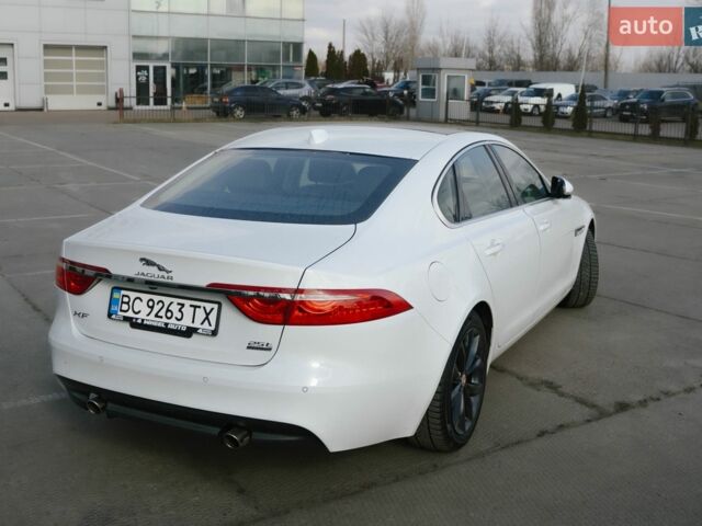 Белый Ягуар ХФ, объемом двигателя 2 л и пробегом 140 тыс. км за 15900 $, фото 4 на Automoto.ua