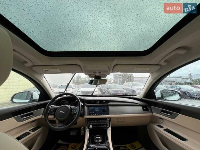 Білий Ягуар ХФ, об'ємом двигуна 2 л та пробігом 22 тис. км за 21000 $, фото 16 на Automoto.ua