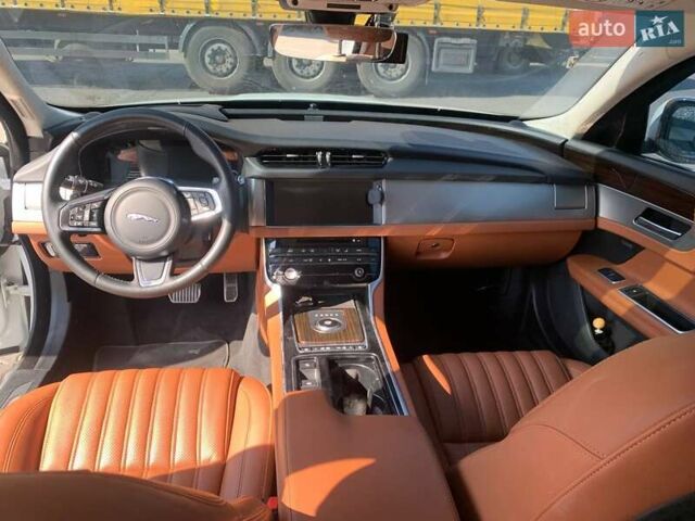 Белый Ягуар ХФ, объемом двигателя 2 л и пробегом 113 тыс. км за 14900 $, фото 13 на Automoto.ua