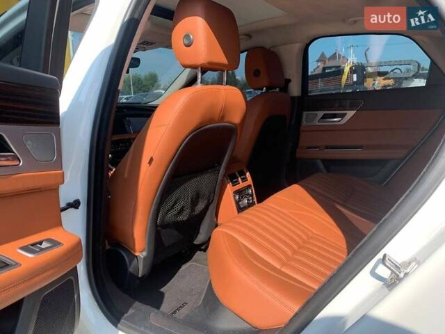 Белый Ягуар ХФ, объемом двигателя 2 л и пробегом 113 тыс. км за 14900 $, фото 11 на Automoto.ua