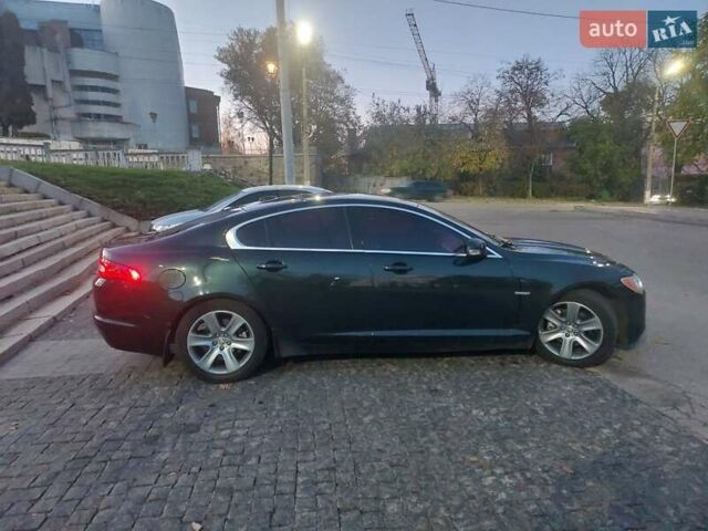 Черный Ягуар ХФ, объемом двигателя 2.97 л и пробегом 288 тыс. км за 7800 $, фото 11 на Automoto.ua