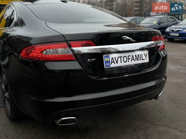 Чорний Ягуар ХФ, об'ємом двигуна 2.72 л та пробігом 305 тис. км за 9199 $, фото 45 на Automoto.ua