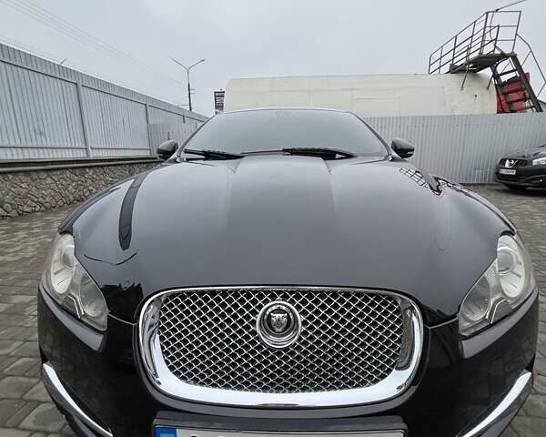 Черный Ягуар ХФ, объемом двигателя 2.99 л и пробегом 177 тыс. км за 12700 $, фото 15 на Automoto.ua