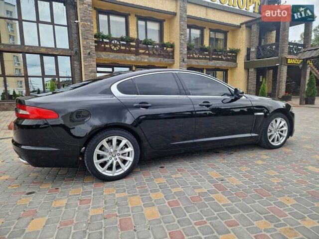 Черный Ягуар ХФ, объемом двигателя 2.2 л и пробегом 269 тыс. км за 13999 $, фото 19 на Automoto.ua