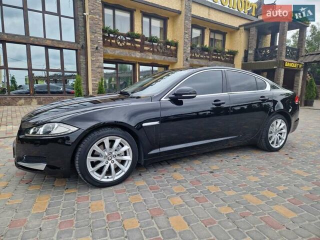 Черный Ягуар ХФ, объемом двигателя 2.2 л и пробегом 269 тыс. км за 13999 $, фото 9 на Automoto.ua