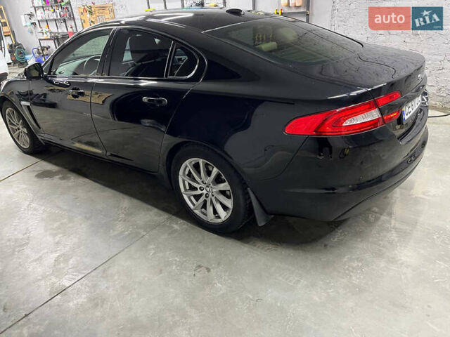 Черный Ягуар ХФ, объемом двигателя 2.18 л и пробегом 205 тыс. км за 12700 $, фото 8 на Automoto.ua