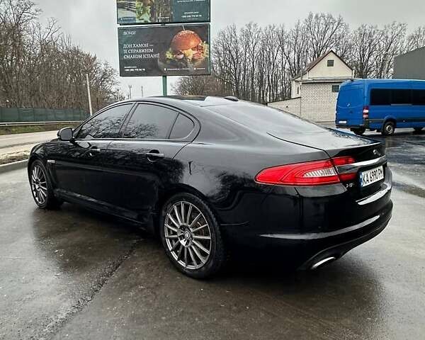 Черный Ягуар ХФ, объемом двигателя 2.97 л и пробегом 282 тыс. км за 9500 $, фото 4 на Automoto.ua
