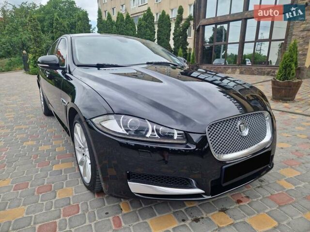 Черный Ягуар ХФ, объемом двигателя 2.2 л и пробегом 269 тыс. км за 13999 $, фото 24 на Automoto.ua