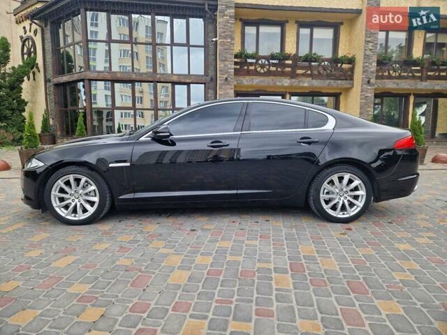 Черный Ягуар ХФ, объемом двигателя 2.2 л и пробегом 269 тыс. км за 13999 $, фото 10 на Automoto.ua
