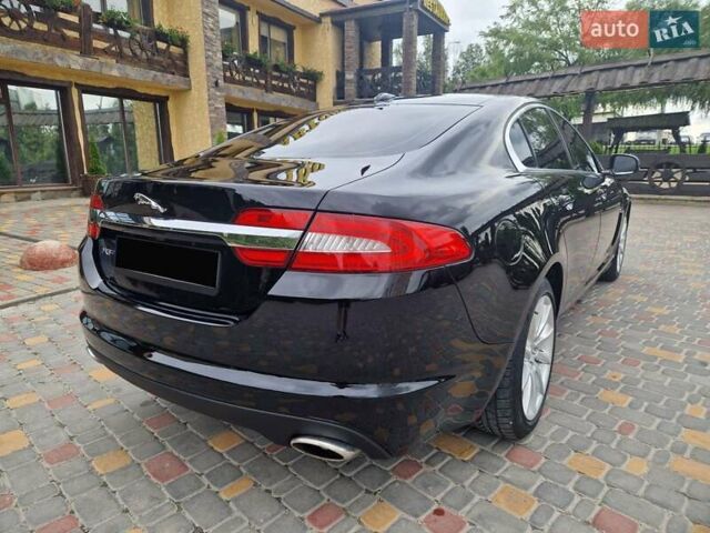 Черный Ягуар ХФ, объемом двигателя 2.2 л и пробегом 269 тыс. км за 13999 $, фото 16 на Automoto.ua