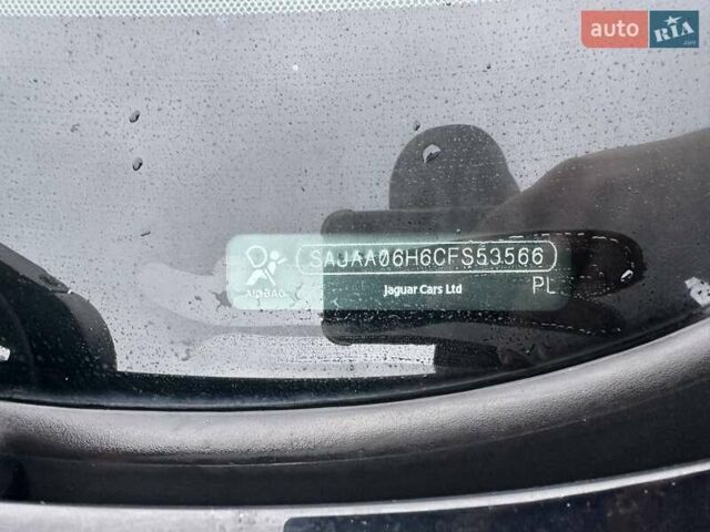 Черный Ягуар ХФ, объемом двигателя 2.97 л и пробегом 282 тыс. км за 9500 $, фото 25 на Automoto.ua