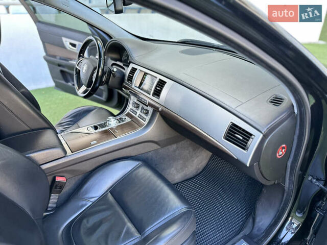 Чорний Ягуар ХФ, об'ємом двигуна 2.18 л та пробігом 208 тис. км за 12999 $, фото 42 на Automoto.ua