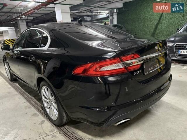 Черный Ягуар ХФ, объемом двигателя 2 л и пробегом 190 тыс. км за 10800 $, фото 5 на Automoto.ua