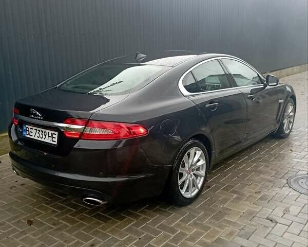 Черный Ягуар ХФ, объемом двигателя 2 л и пробегом 51 тыс. км за 14500 $, фото 5 на Automoto.ua