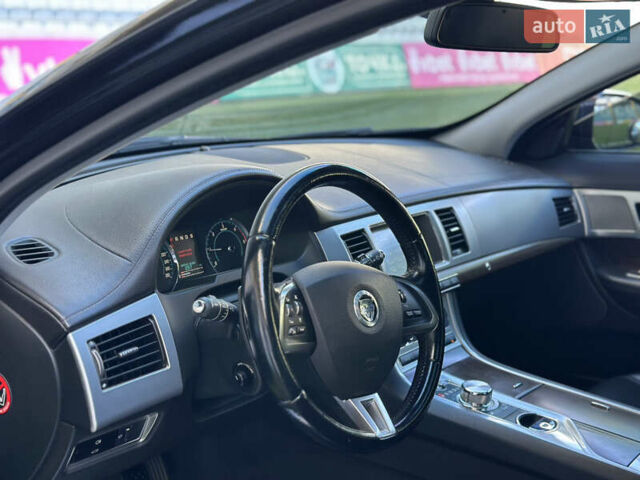 Чорний Ягуар ХФ, об'ємом двигуна 2.18 л та пробігом 208 тис. км за 12999 $, фото 20 на Automoto.ua