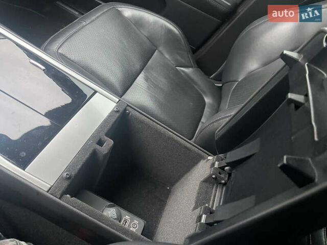 Черный Ягуар ХФ, объемом двигателя 3 л и пробегом 70 тыс. км за 17000 $, фото 29 на Automoto.ua