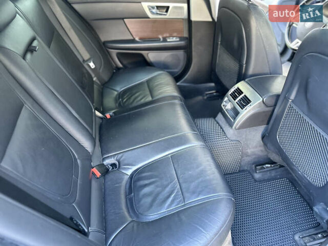 Чорний Ягуар ХФ, об'ємом двигуна 2.18 л та пробігом 208 тис. км за 12999 $, фото 39 на Automoto.ua