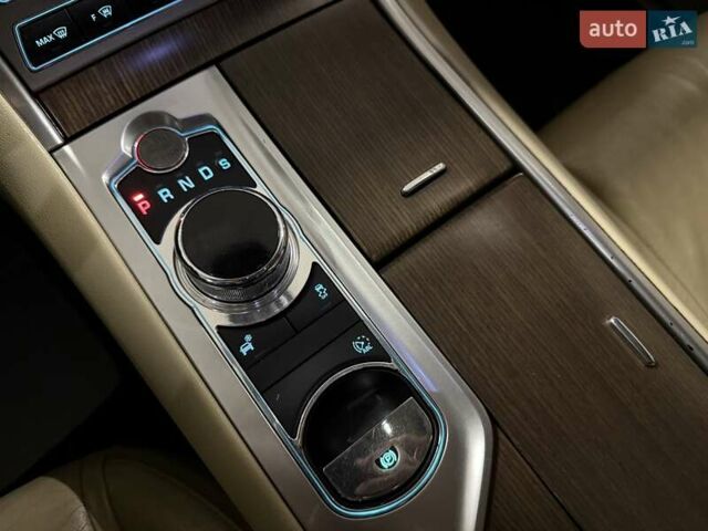 Черный Ягуар ХФ, объемом двигателя 2 л и пробегом 190 тыс. км за 10800 $, фото 24 на Automoto.ua