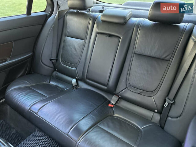 Чорний Ягуар ХФ, об'ємом двигуна 2.18 л та пробігом 208 тис. км за 12999 $, фото 35 на Automoto.ua