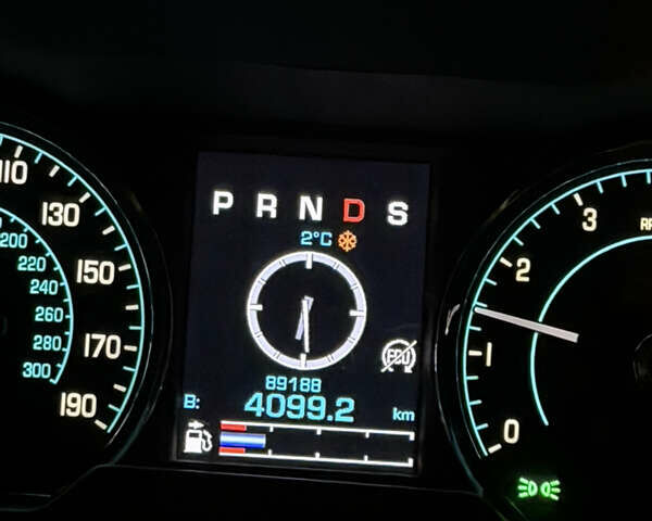 Черный Ягуар ХФ, объемом двигателя 3 л и пробегом 89 тыс. км за 14700 $, фото 18 на Automoto.ua